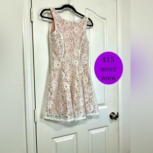 White lace overlay on light pink dress (never worn) - size small